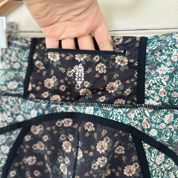 FREE PEOPLE MOVEMENT High-Rise 7/8 You're A Peach Leggings - Picture 2 of 7